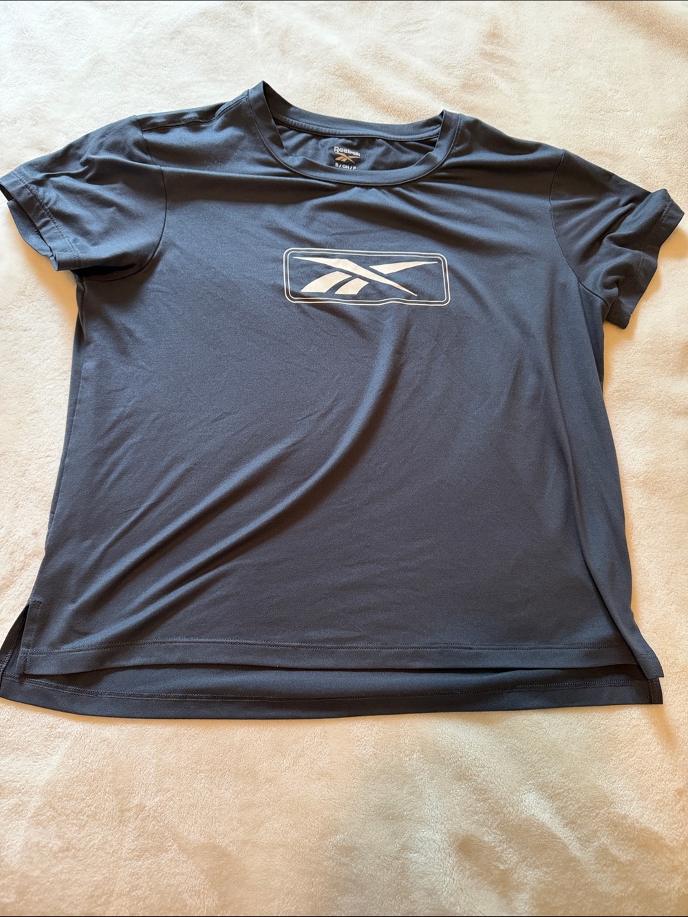 Reebok Women’s Gray Short Sleeve Training Tee with Logo